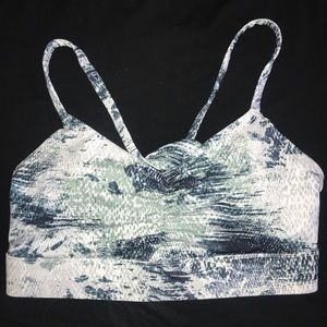 Fabletics Kenzie Sports Bra
